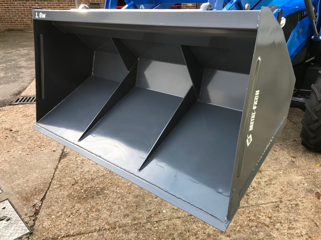 New Solis 50 Euro 8 Loader Bucket Blacktrac Compact Tractors