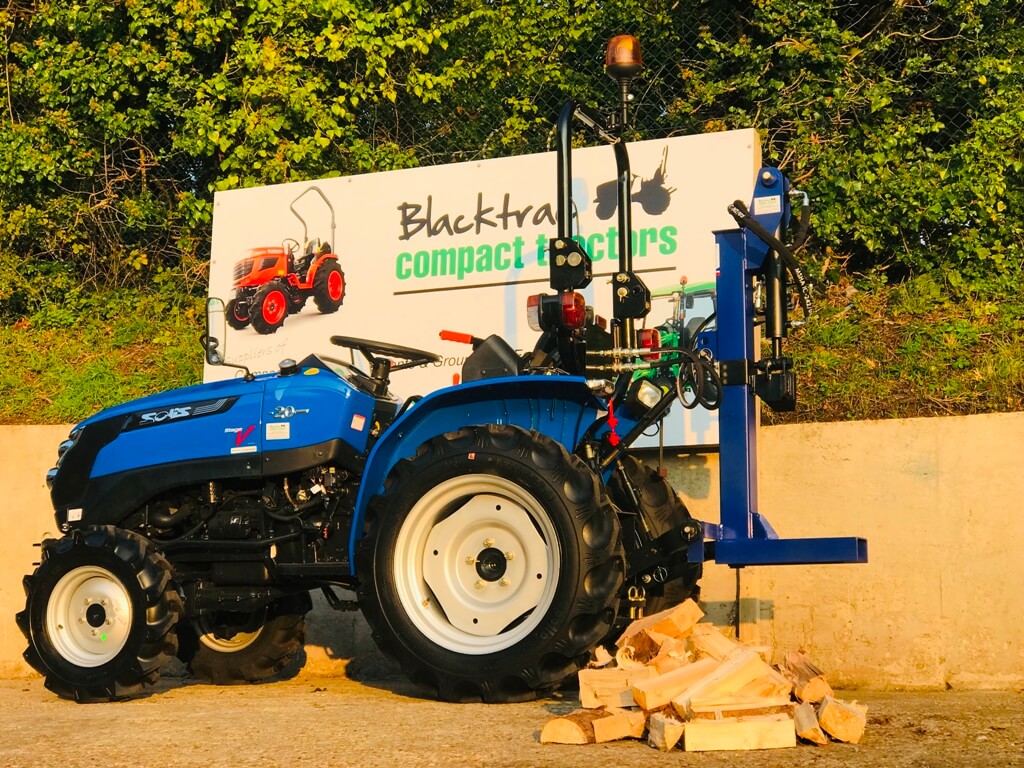 New Spitfire Engineering Log Splitter for Compact Tractor Blacktrac