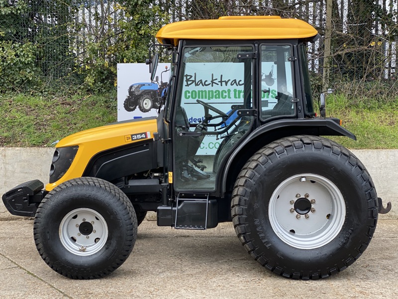 JCB 354 Tractor Blacktrac Compact Tractors