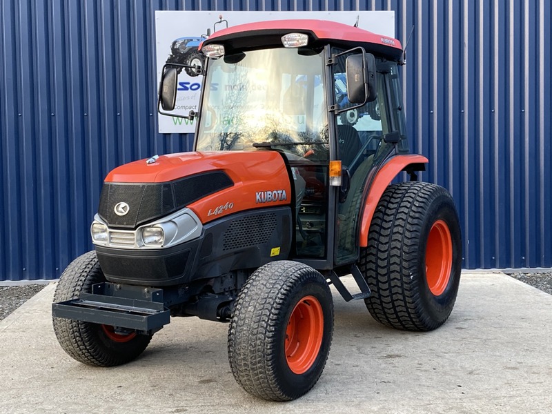 Kubota L4240 Compact Tractor Blacktrac Compact Tractors