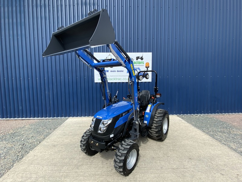 Compact Tractors & Small Tractors Blacktrac