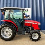 Side view of Massey Ferguson 1750M Tractor