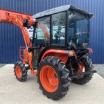 Rear view of Kubota L1361 HST Tractor with Kubota LA514 Front Loader & Bucket