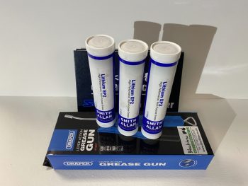 Draper grease gun with three grease cartridges