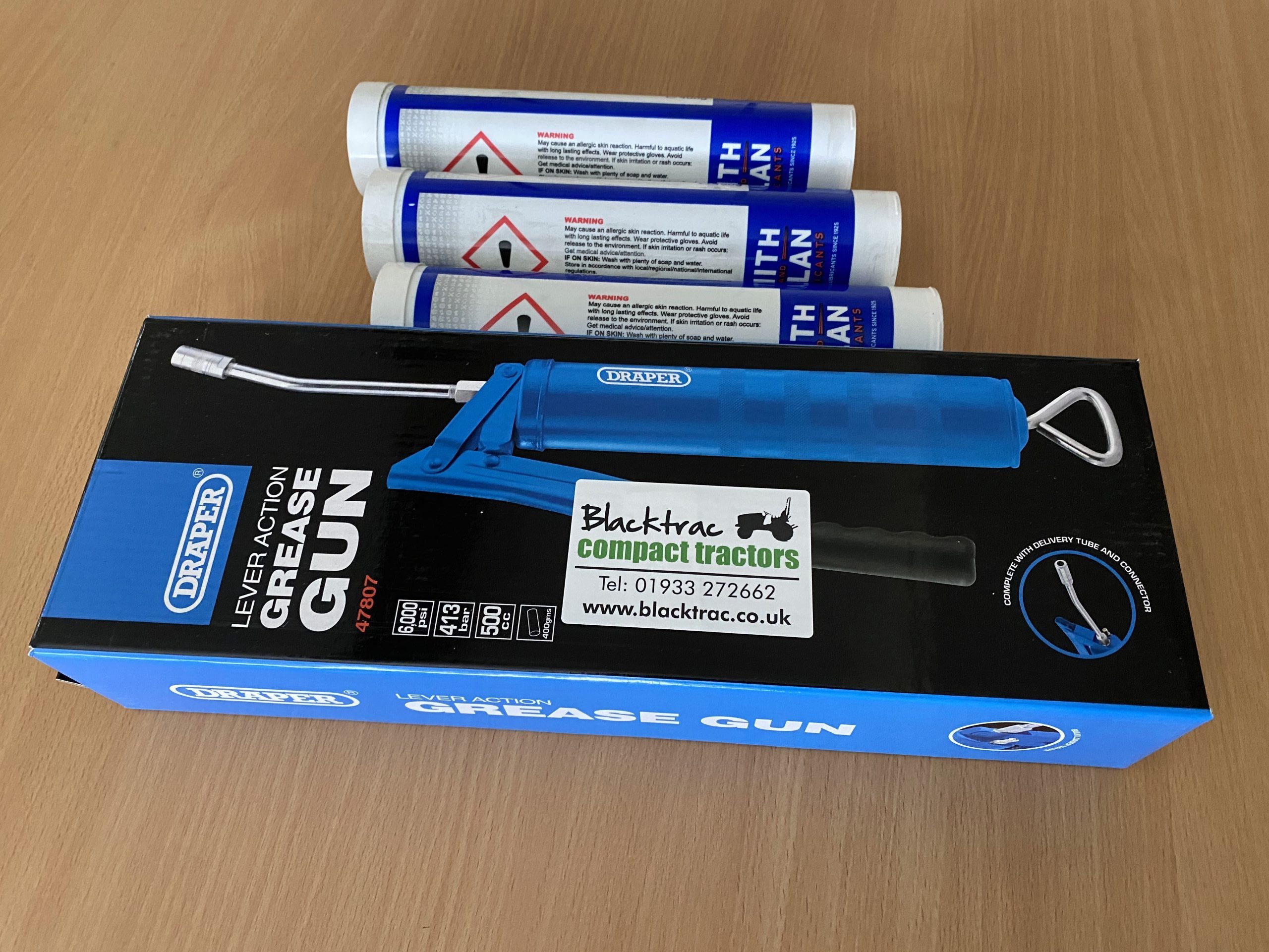 New Draper Lever Action Grease Gun & Three New Lithium 400g Grease