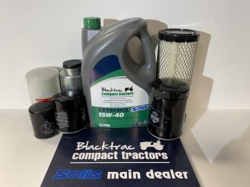 Photo showing the Solis Service Filter Kit including oil and filters