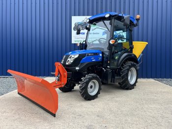 New Solis 26 HST (Hydrostatic) 4WD Compact Tractor with Cab, New DW Tomlin Heavy Duty Front Mounted Snowplough & New 500 Litre Fleming Grit / Salt Spreader