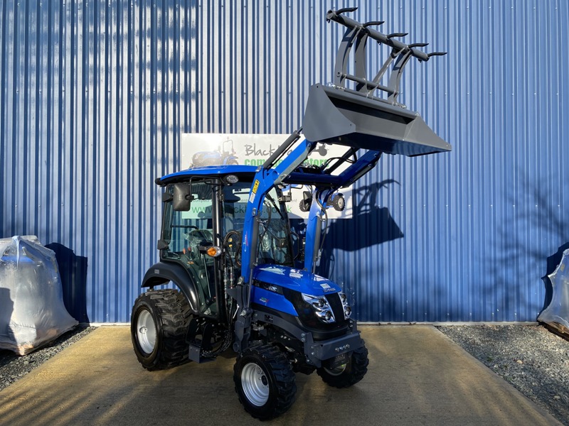 Solis 26 HST Compact Tractor with Cab, Loader & Hydraulic Grab Bucket