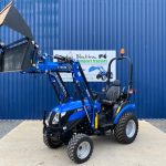 Front view of Solis 26HST Compact Tractor with 4:1 Bucket