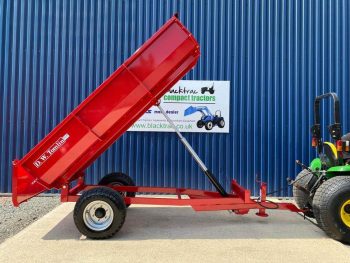 Side view of DW Tomling Heavy Duty 3.0 Tonne Tipping Trailer showing trailer raised