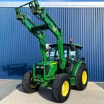 John Deere 5075E 1