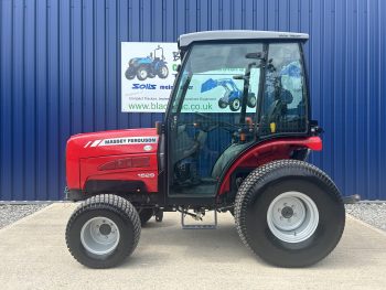 Massey Ferguson 1529 4WD Compact Tractor with Cab