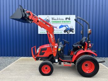 Kioti CK2810 HST 4WD Compact Tractor with Loader & Bucket