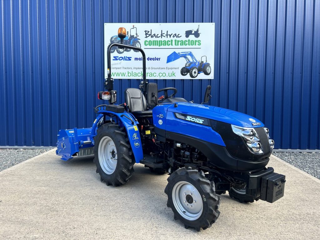 Solis 20 with 137 Hydraulic Offset flail Mower
