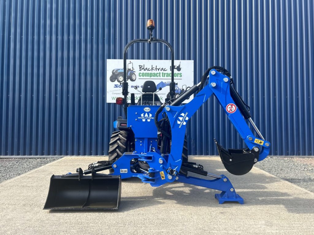 Solis 40 mini digger
