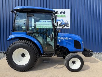 New Holland Boomer 40 4WD Compact Tractor (New & Unused)