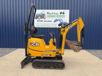 JCB 8008 CTS Mini Digger with 3 Buckets